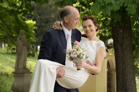 Professionelles Hochzeitsfoto Brautpaar in Heiligenkreuz, fotografiert von Bestshot-Photography